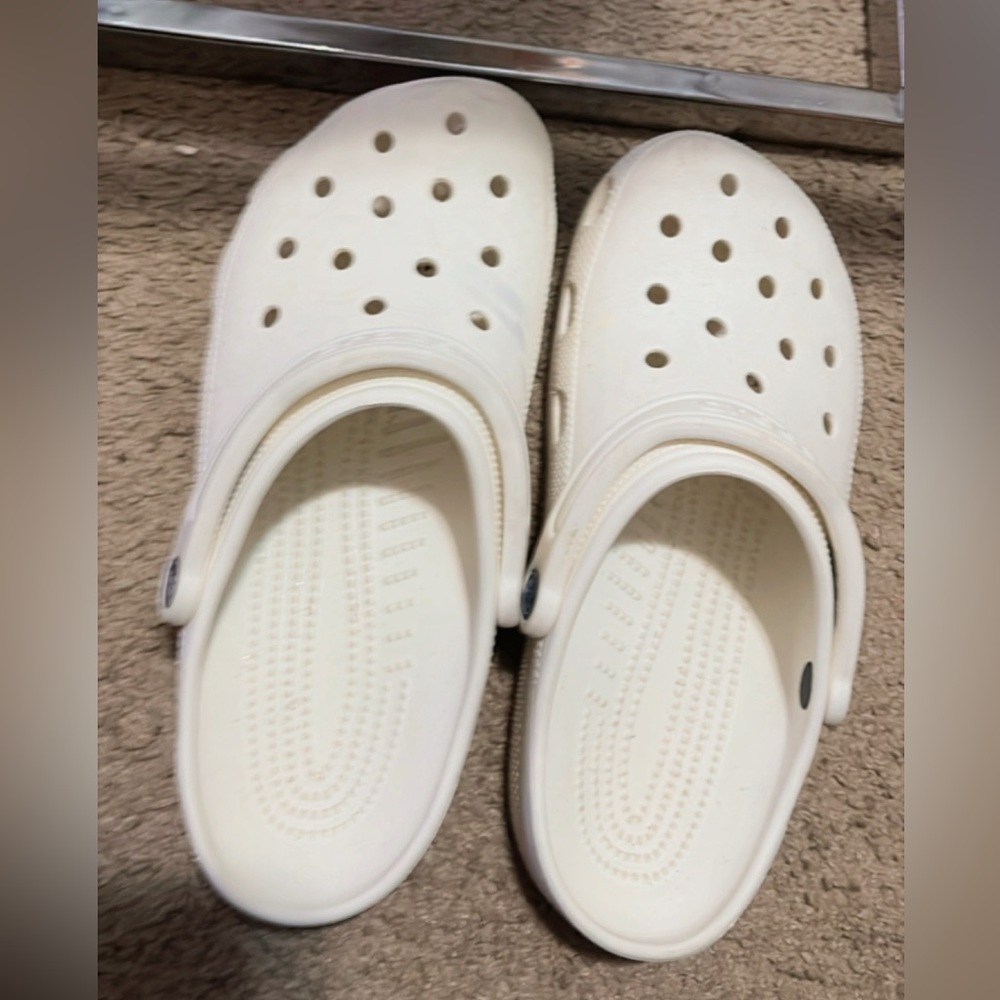 Crocs - Picture 2 of 2